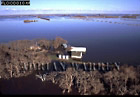 Floods at Grand Forks, Preview of: 
aerialUSA04.jpg 
350 x 244 compressed image 
(82,339 bytes)