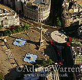 Trafalgar Square: aw_london33.jpg></A><br>
        <FONT  face=