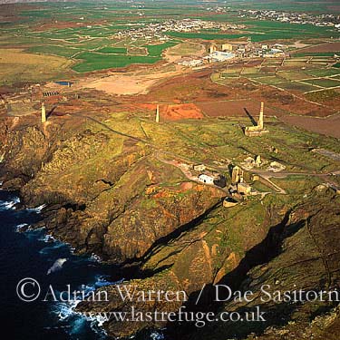 Old Tin Mines, south of Cape Cornwall, Cornwall, awuk215