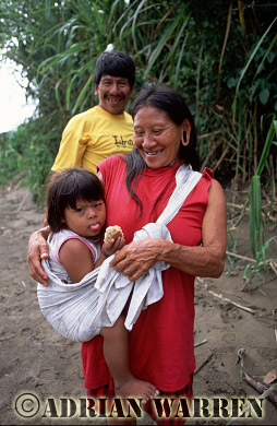 AW_Waorani1067, Waorani Indians : Palm Beach, rio Curaray, Ecuador, 2002