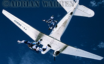 Skydiving on to AUTANA 1985